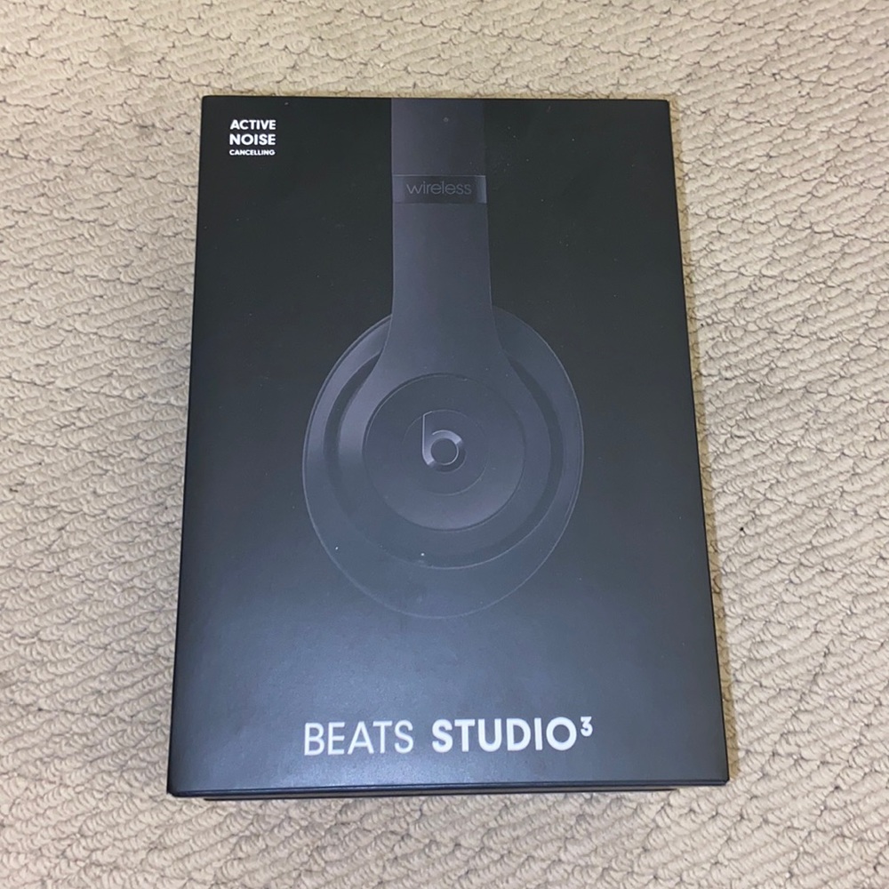 Beats studio 3